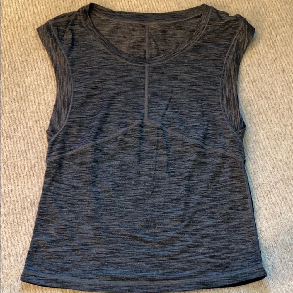 Lululemon muscle tank